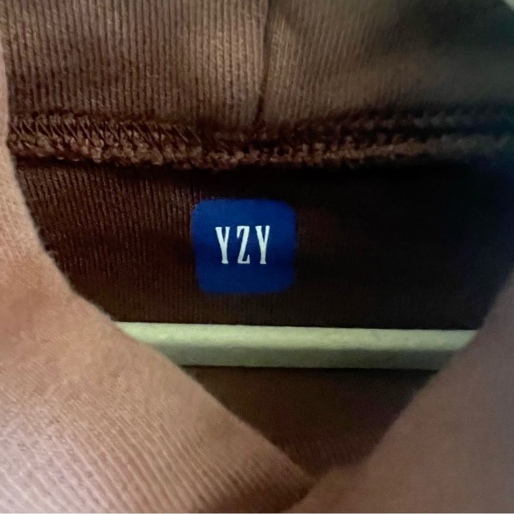 Yeezy Cotton Hooded Sweatshirt Brown Unisex XS 4-5 Years EUC - Picture 3 of 4
